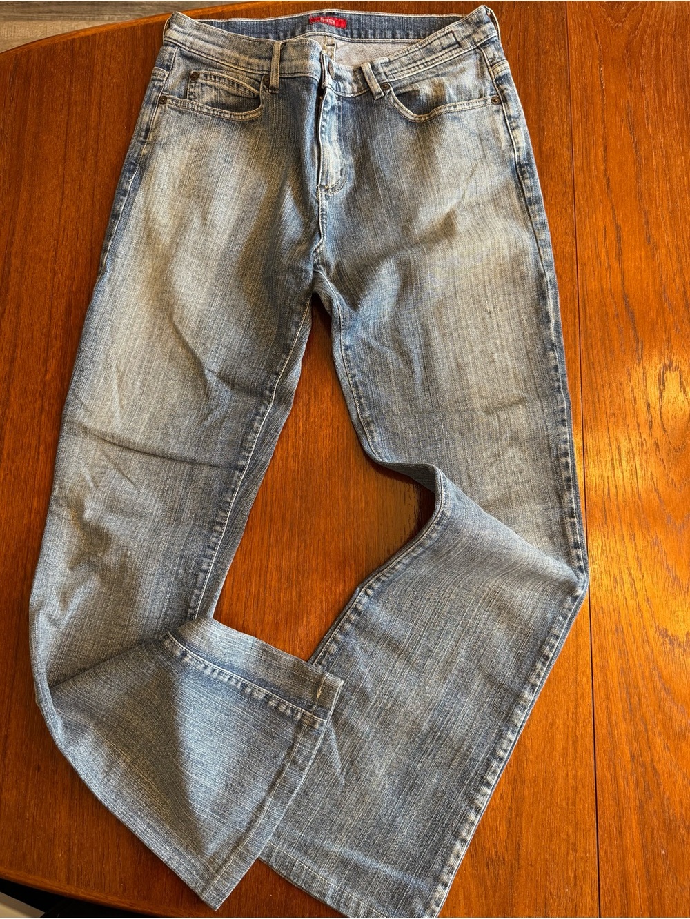 Vintage Guess Light Blue Jeans 8/29